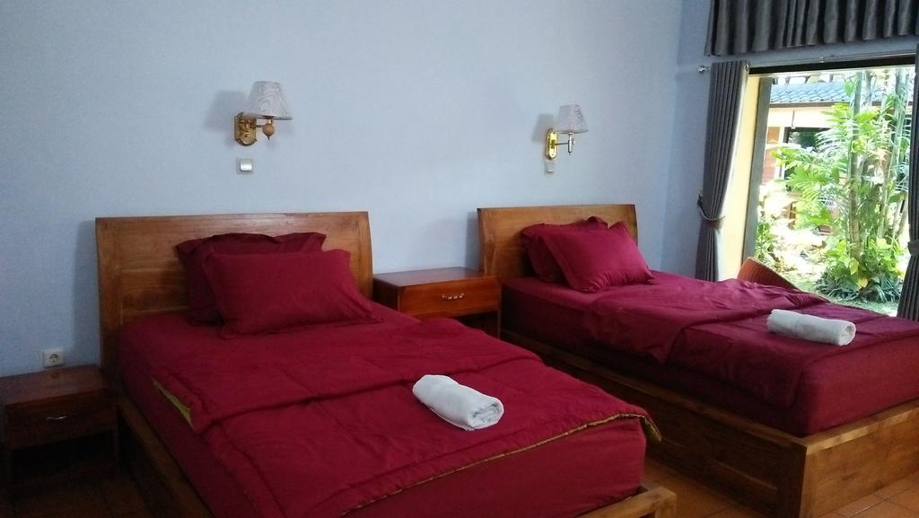 The Arya Guest House Гилиманук Экстерьер фото